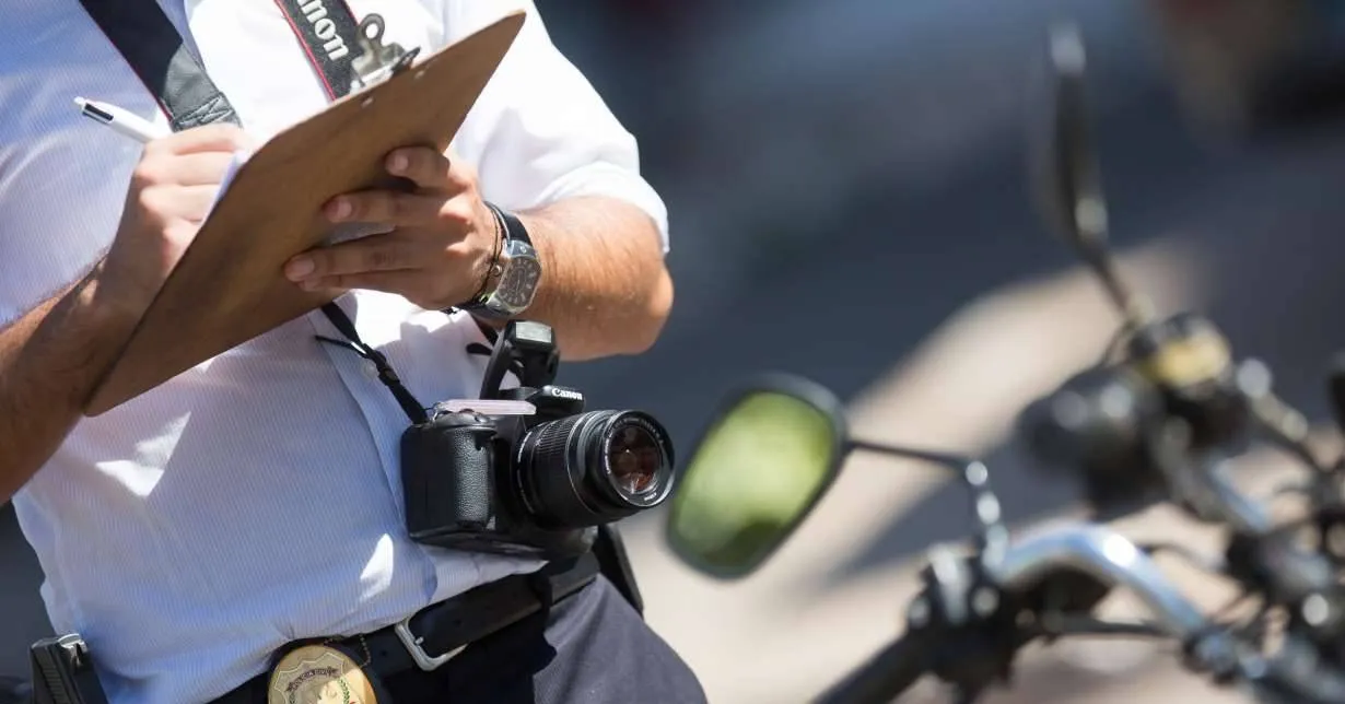 Cursos de Princípios Básicos da Investigação Pericial da Cena de um Crime