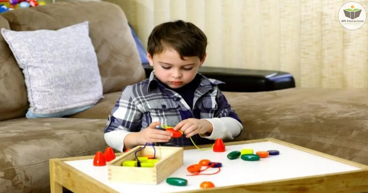 Curso Online Grátis de Noções Básicas de Educação para Autistas e Crianças com Déficits relacionados com a Comunicação Curso Online Grátis de Noções Básicas de Educação para Autistas e Crianças com Déficits relacionados com a Comunicação
