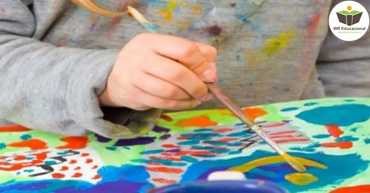 Cursos de Trabalhando com Artes Visuais na Educação Infantil
