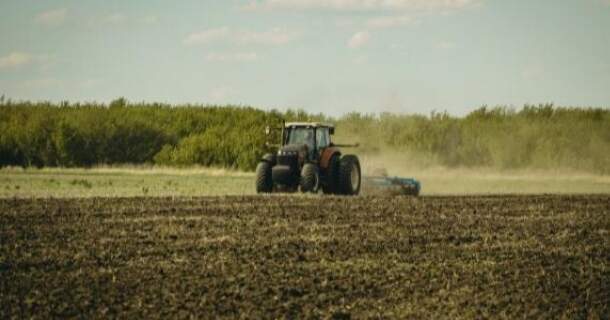 Tratores Agrícolas 