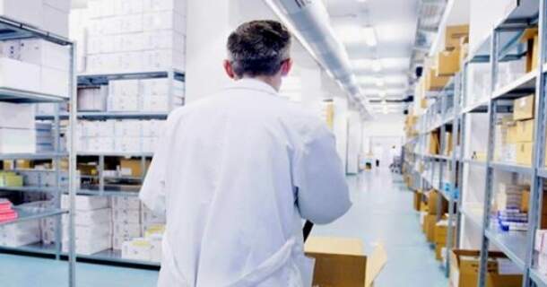 Noções Básicas em Farmácia Hospitalar e o Controle de Infecções Hospitalares 
