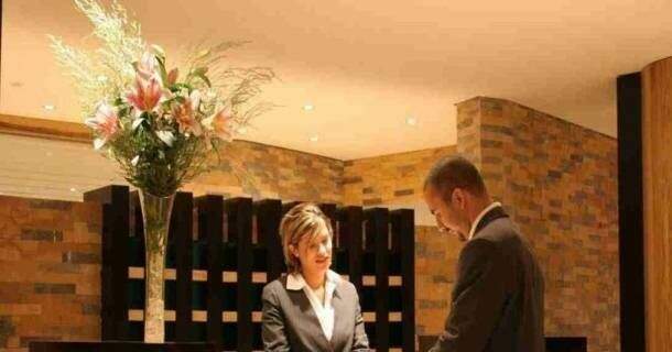 Recepcionista de Hotel 